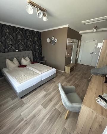 Second Home Hotel Merseburg Bagian luar foto