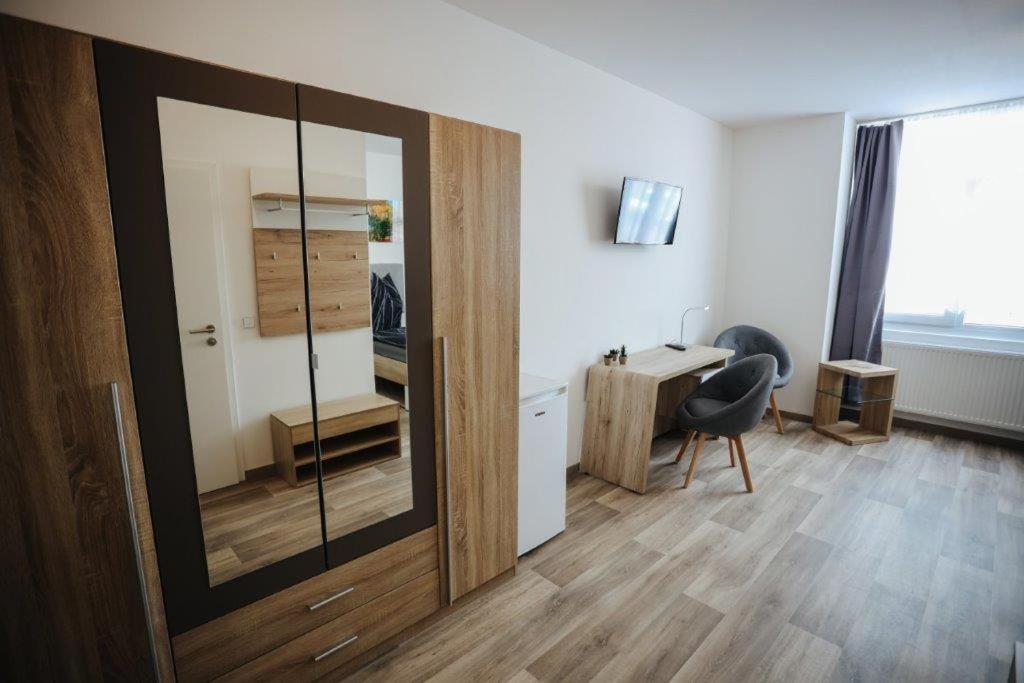 Second Home Hotel Merseburg Bagian luar foto