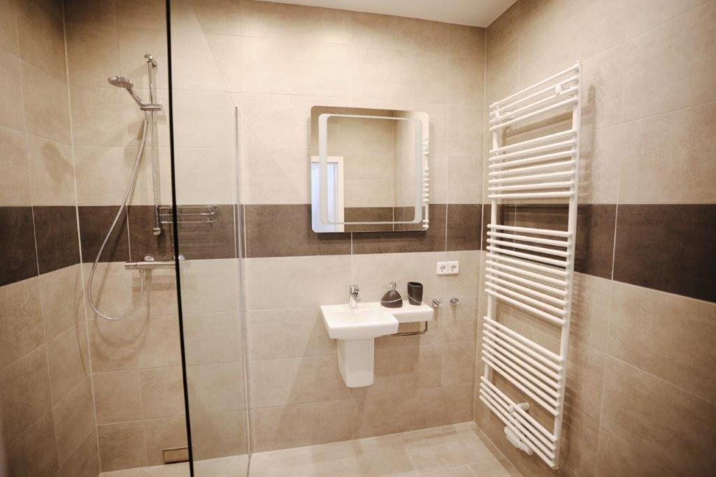 Second Home Hotel Merseburg Bagian luar foto